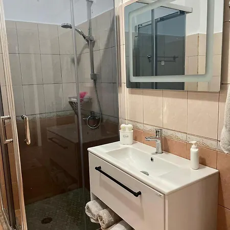 Διαμέρισμα Adra's Σκόδρα