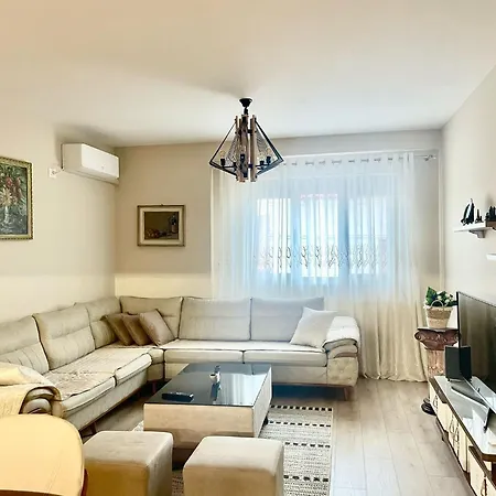 Adra's Apartment Shkoder